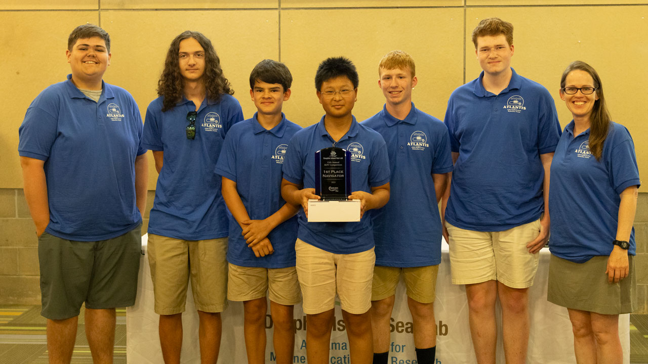 1st Place: Cajun Crocodiles, Acorns 2 Oaks, Slidell, Louisiana